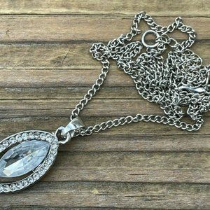 Women Necklace Silver Tone Crystals Accent W/ Faux Clear Stone Fashion Jewelry